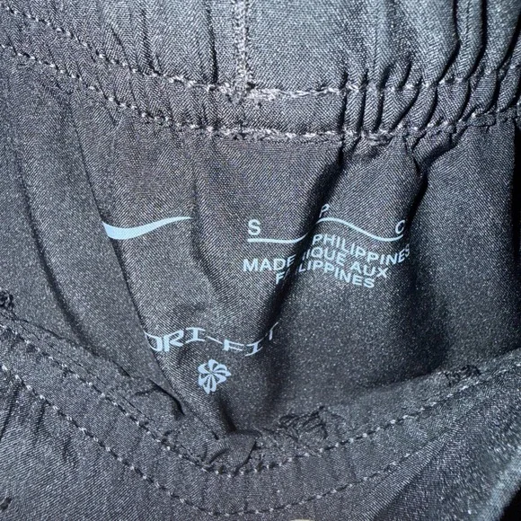 Nike Men's Black Athletic Shorts Size Small Dri-Fit Training Gym - Picture 3 of 3